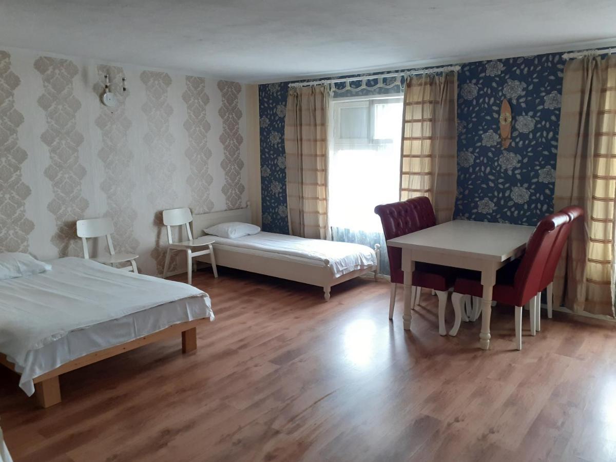 Budget Hostel パルヌ エクステリア 写真