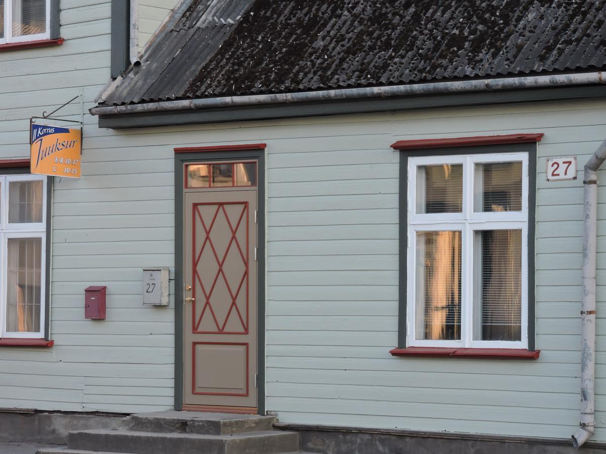 Budget Hostel パルヌ エクステリア 写真