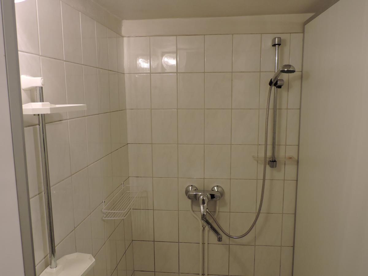 Budget Hostel パルヌ エクステリア 写真