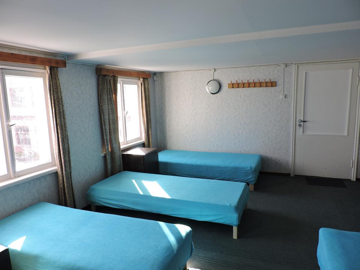 Budget Hostel パルヌ エクステリア 写真