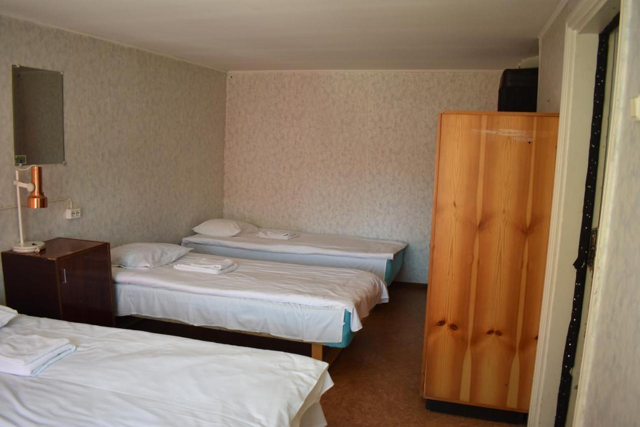 Budget Hostel パルヌ エクステリア 写真