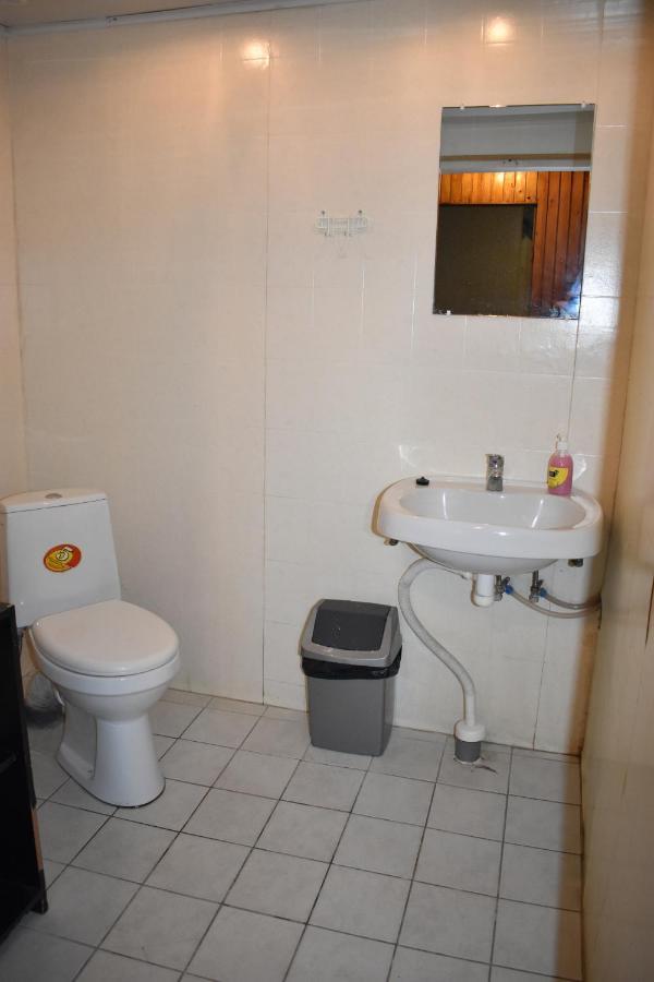 Budget Hostel パルヌ エクステリア 写真