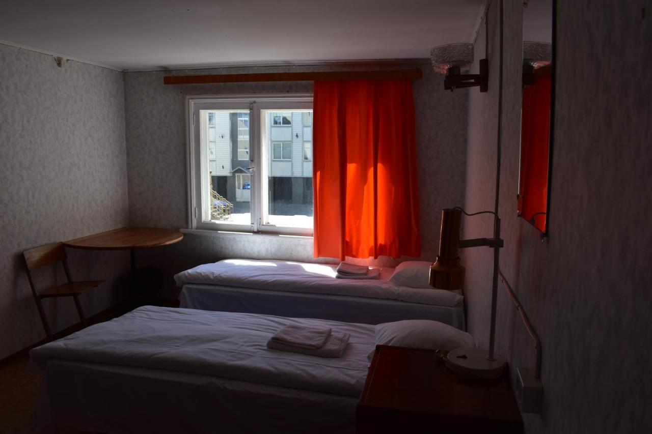Budget Hostel パルヌ エクステリア 写真